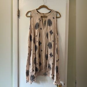 Free People Beige and Black Patterned Tunic